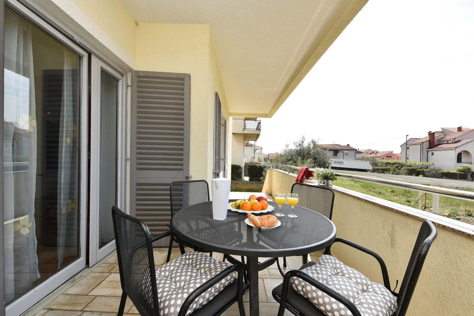 Adria Apartments Zára Kültér fotó